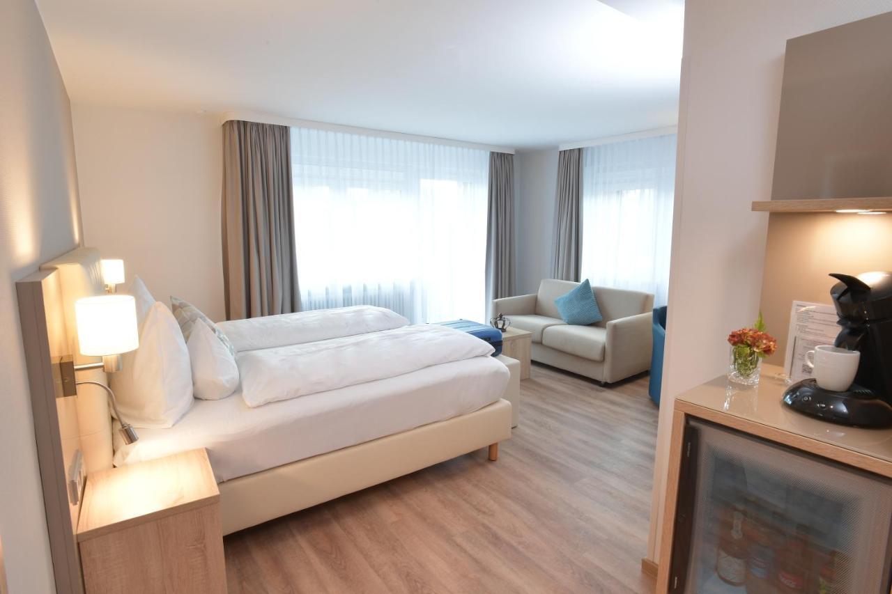 Hotel Krone Niefern-Öschelbronn Kültér fotó